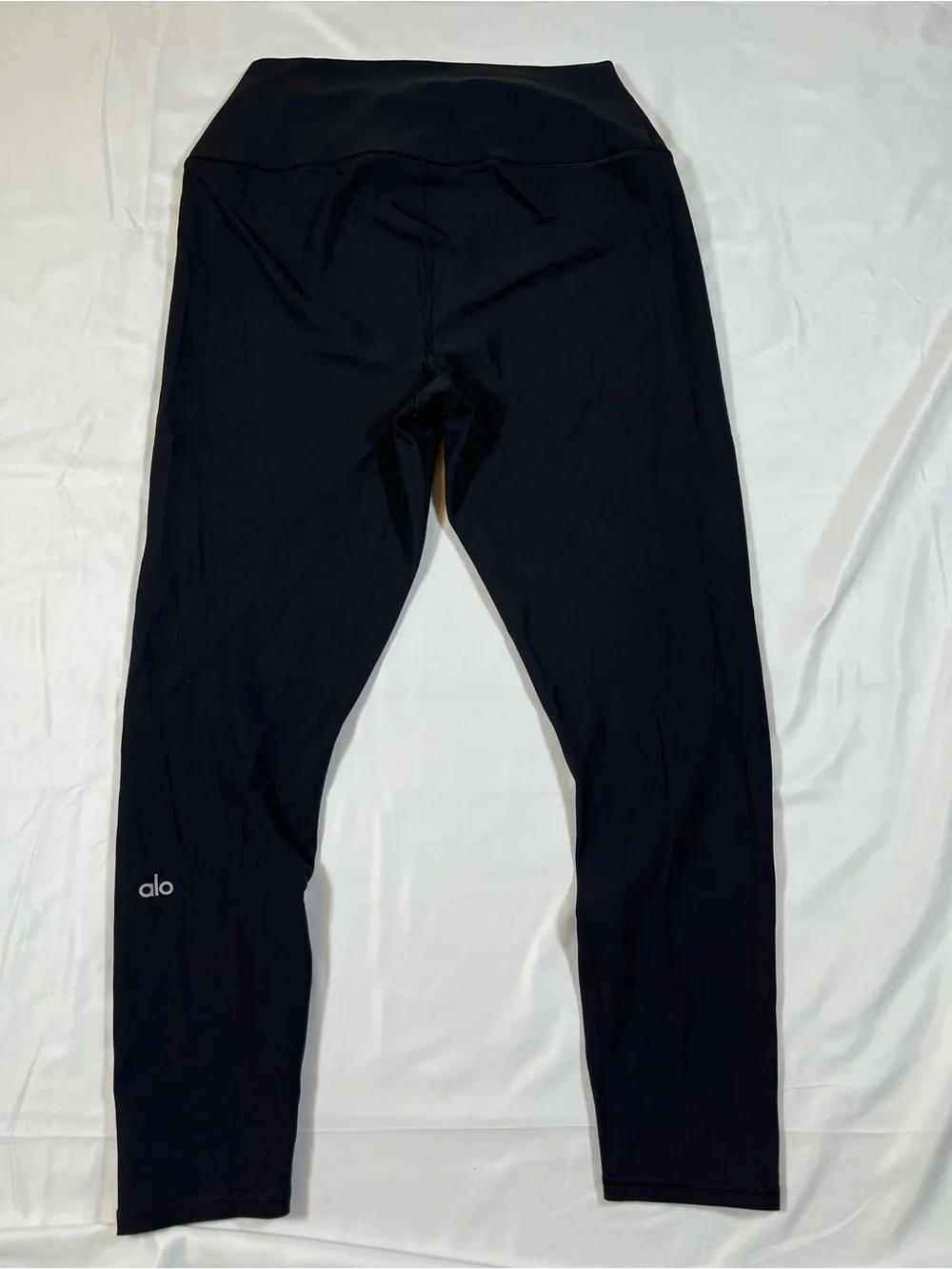 Alo Yoga Women's High Waist Ripped Warrior Black Legging size‎ L